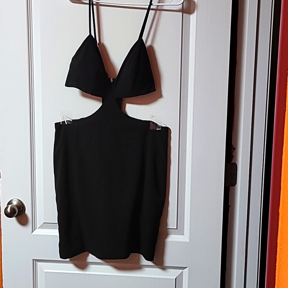 Honey and Rosie XL black minidress